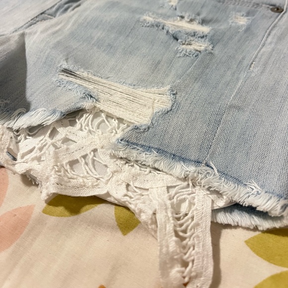 American Eagle Super Stretch Hi-Rise Shortie - Picture 4 of 10